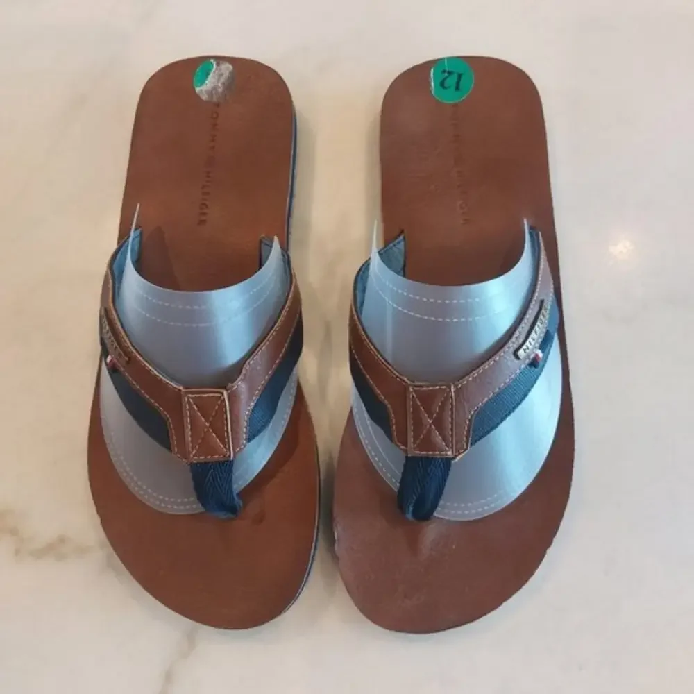 Tommy Hilfiger Drake-T Men's Flip Flops Flat Sandals Cognac Faux‎ Leather Sz 12